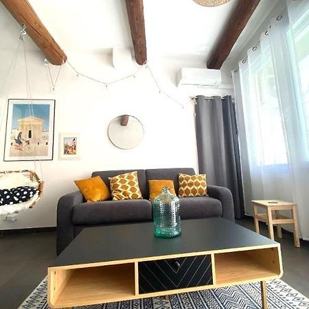 Le Cosy Leilighet Nîmes Eksteriør bilde