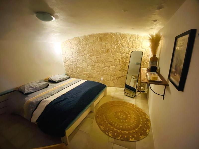 Le Cosy Leilighet Nîmes Eksteriør bilde